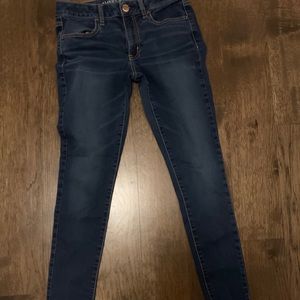 3 pairs of the same exact American eagle jeans